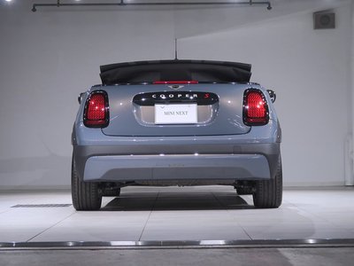 MINI MINI CONVERTIBLE - 9