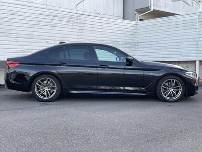 صورة 9 لـ 2019 BMW 5 SERIES