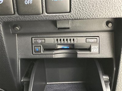 TOYOTA ALPHARD - 10
