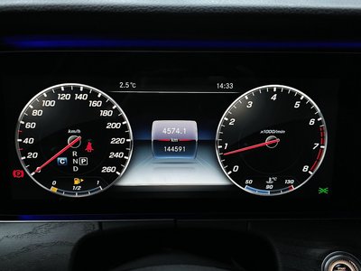 MERCEDES-BENZ E-CLASS - 8