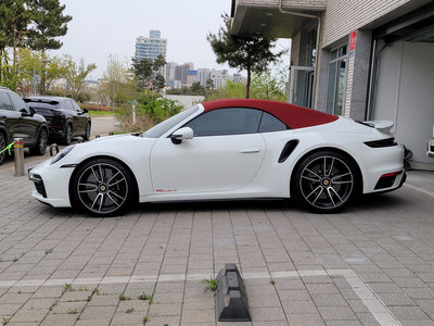 PORSCHE 911 - 5