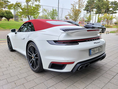 PORSCHE 911 - 3