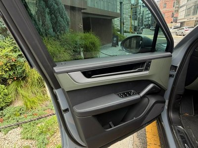 صورة مصغرة 16 لـ 2025 Porsche CAYENNE