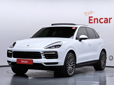 PORSCHE CAYENNE - 1