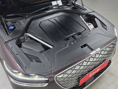 GENESIS ELECTRIFIED GV70 - 7