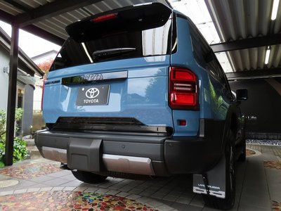 TOYOTA LAND CRUISER - 6