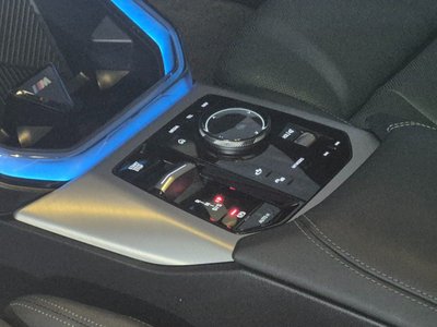 2025 BMW X3 photo 9