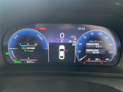 TOYOTA CROWN CROSSOVER - 10