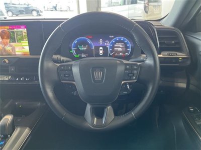 TOYOTA CROWN CROSSOVER - 9