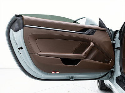 2025 Porsche 911 thumbnail 14