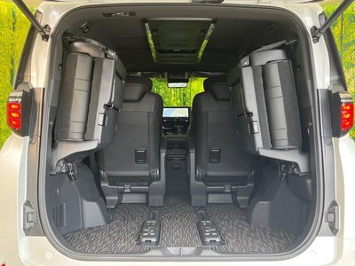 صورة مصغرة 11 لـ 2024 Toyota ALPHARD