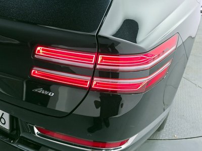 GENESIS GV80 - 10
