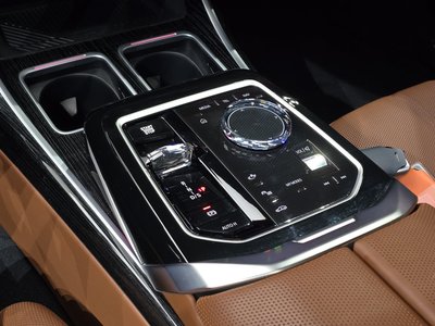 BMW 7 SERIES - 9