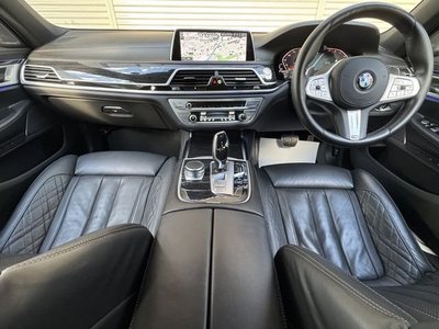 BMW 7 SERIES - 10