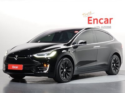 2019 Tesla MODEL X — фото 1