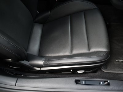 PORSCHE 911 - 8