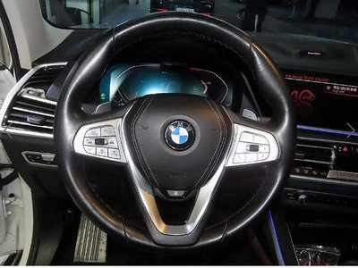BMW X7 - 8