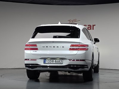 صورة 4 لـ 2024 Genesis GV80
