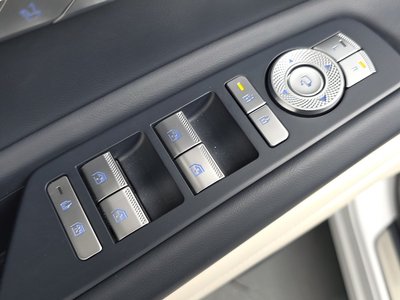 صورة مصغرة 41 لـ 2024 Genesis GV80
