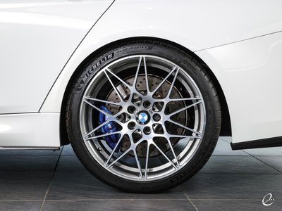 2018 BMW M3 SEDAN — миниатюра 37