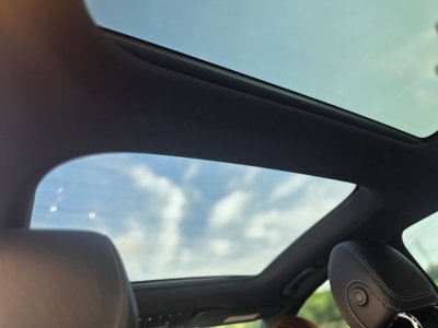 2022 Mercedes-BENZ E-CLASS — миниатюра 19