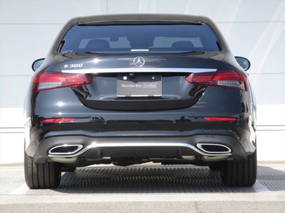MERCEDES-BENZ E-CLASS - 7