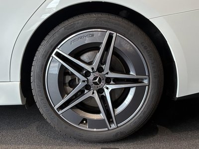 MERCEDES-BENZ C-CLASS - 5