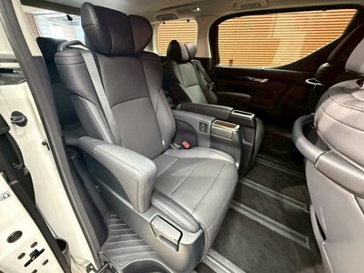 صورة مصغرة 48 لـ 2023 Toyota ALPHARD