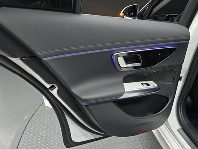 2025 Mercedes-BENZ E-CLASS thumbnail 15