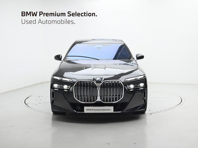 BMW 7 SERIES - 2