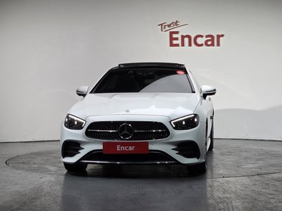 MERCEDES-BENZ E-CLASS - 2