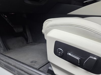 2024 BMW 5 SERIES thumbnail 34