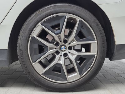 صورة 8 لـ 2024 BMW 5 SERIES