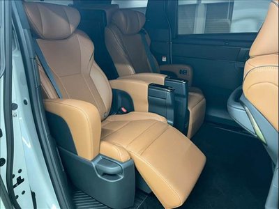 TOYOTA VELLFIRE - 10