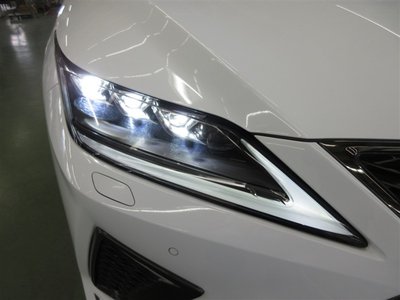 LEXUS RX - 9