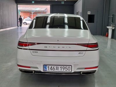 صورة 3 لـ 2023 Genesis G90 (RS4)