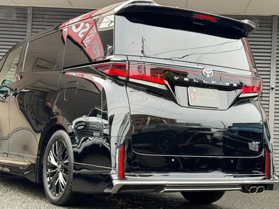 TOYOTA VELLFIRE - 10