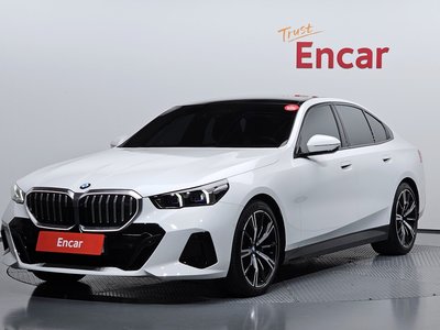 BMW 5 SERIES - 1