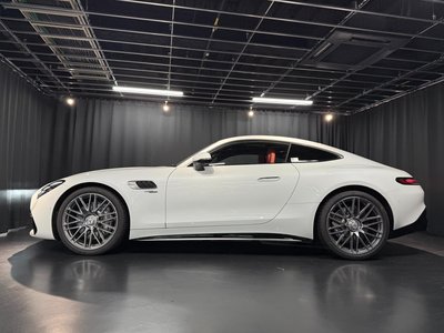 MERCEDES-BENZ GT AMG - 7