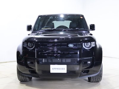 LAND ROVER DEFENDER - 8