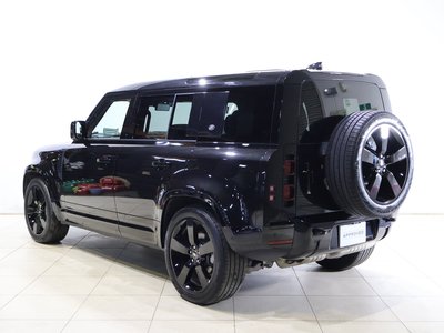 LAND ROVER DEFENDER - 2