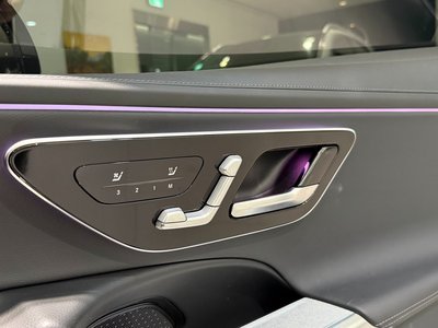 MERCEDES-BENZ E-CLASS - 10