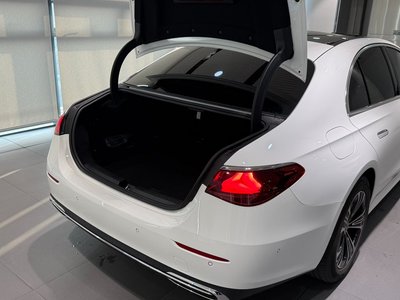 MERCEDES-BENZ E-CLASS - 7