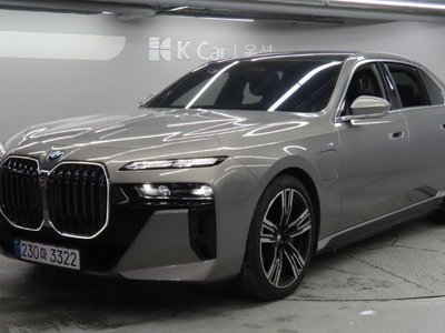 BMW 7 SERIES - 1