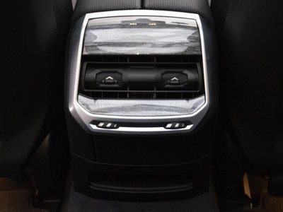 2025 BMW 7 SERIES — миниатюра 19