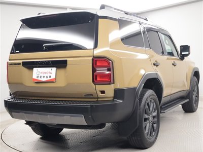 TOYOTA LAND CRUISER 250 - 3