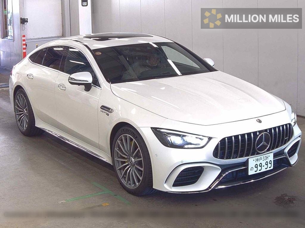 MERCEDES-BENZ GT AMG - View 1