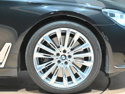 صورة مصغرة 33 لـ 2017 BMW 7 SERIES