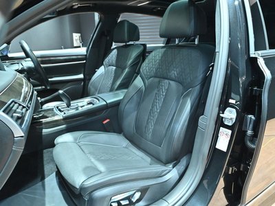 صورة مصغرة 19 لـ 2017 BMW 7 SERIES