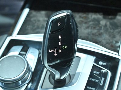 صورة مصغرة 48 لـ 2017 BMW 7 SERIES